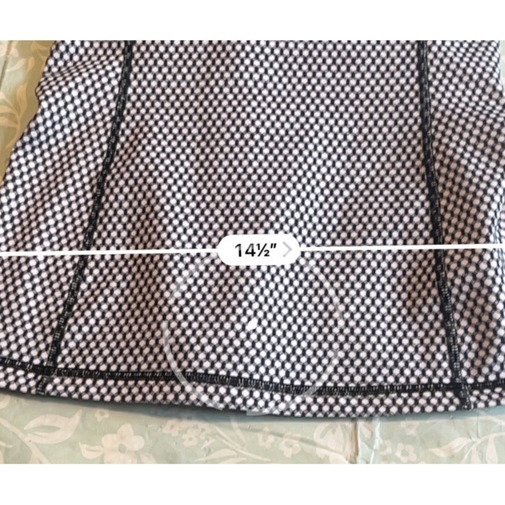 Lululemon Women's Size 6 Thick Strappy Open Back Geometric Padded Bra Tank Top - Picture 9 of 11